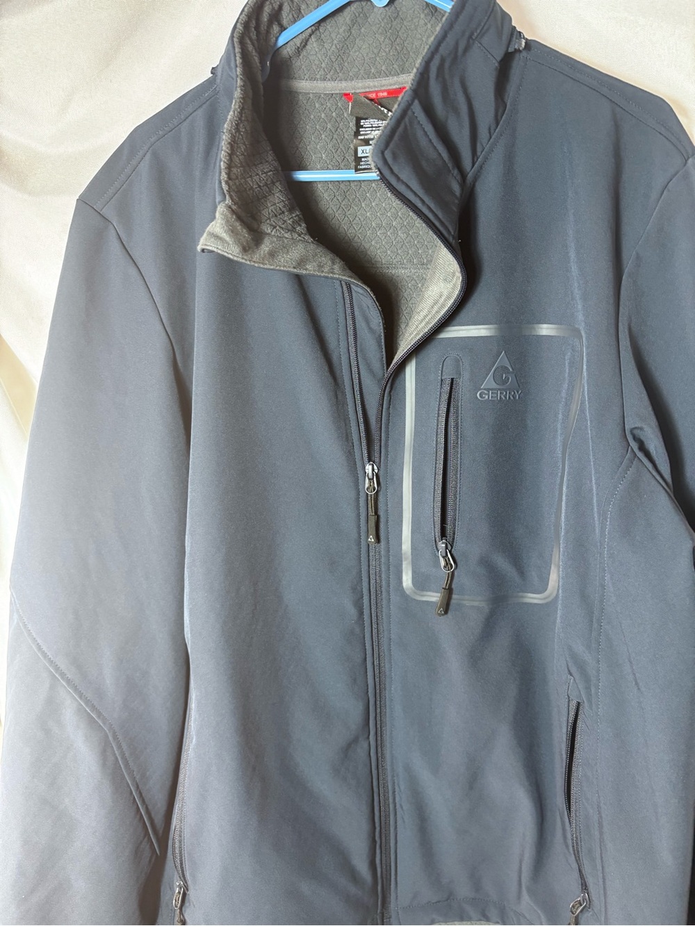 Gerry Weber Men's Navy Softshell Performance‎ Jacket - Picture 2 of 7